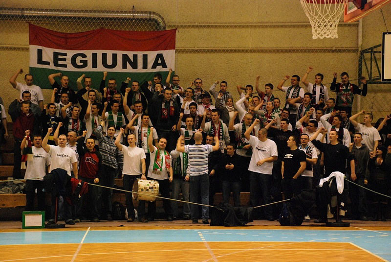 Koszykówka: Legia 66-69 Mostostal