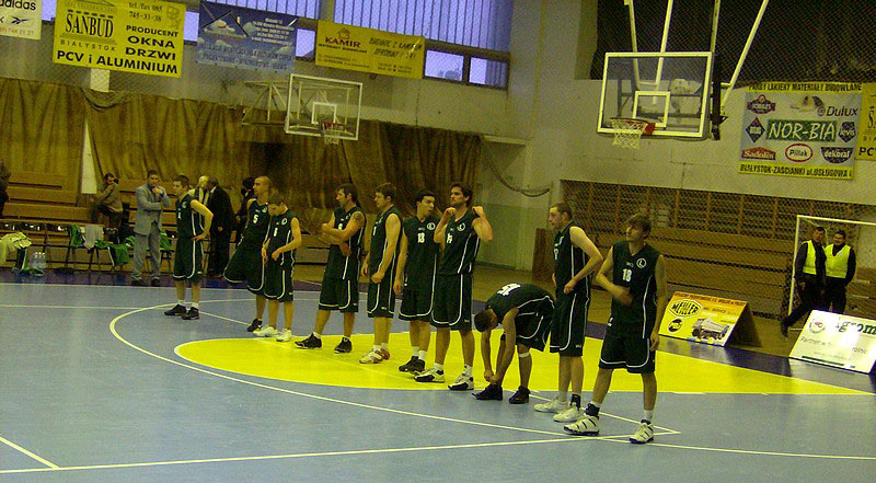 Koszykówka: Mostostal 61-64 Legia