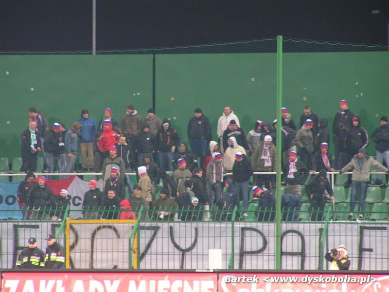 Na stadionach: Kibice przeciwko ITI