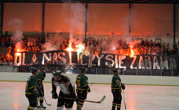 Uwaga fanatycy: Weekendowy tour po sekcjach!