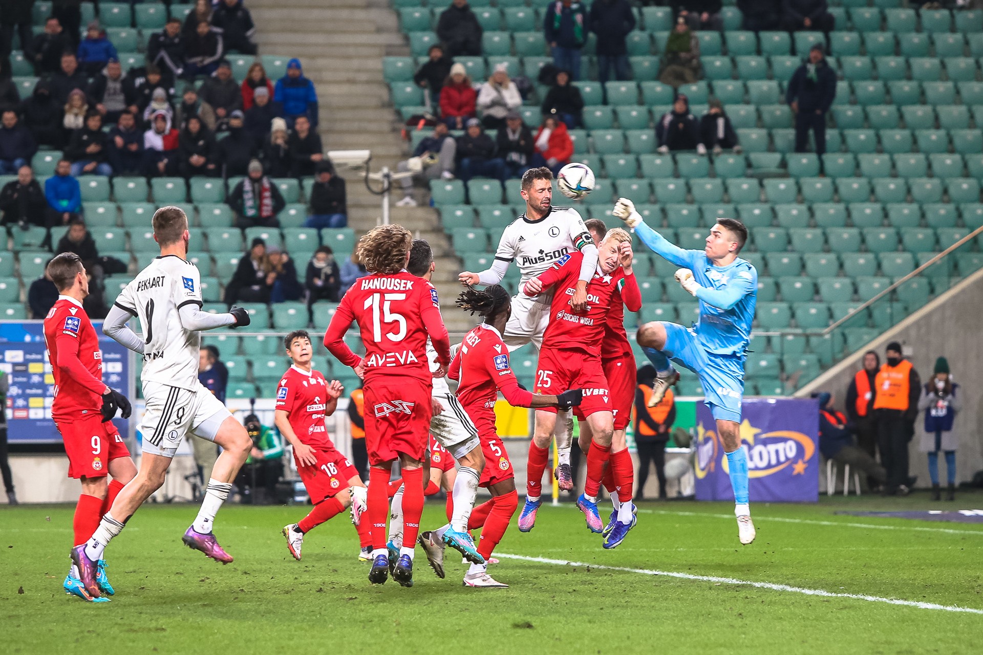 Legia Warszawa - Wisła Kraków  Mateusz Wietesia  Michal Frydrych  gol