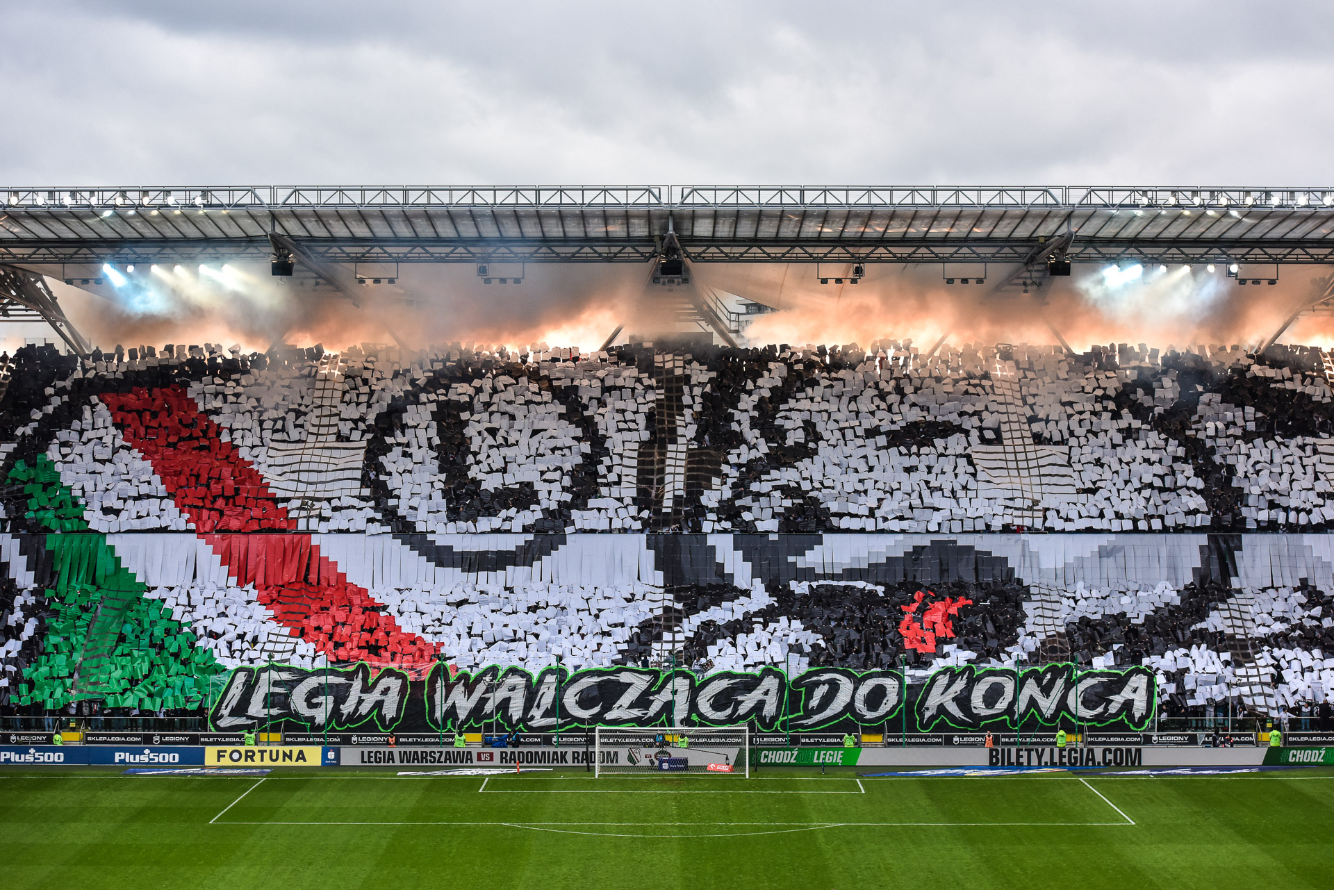 Atmosfera na meczach ze Śląskiem - Legia walcząca do końca