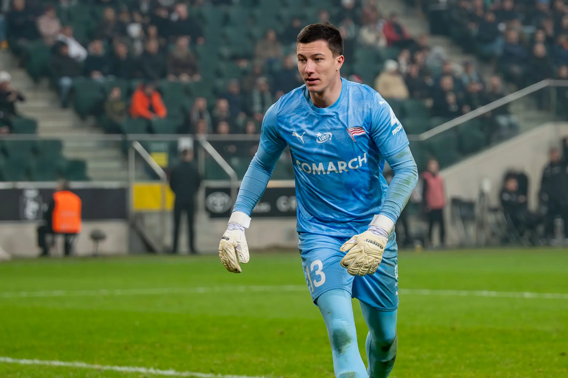 Cracovia zagra z Legią w strojach dla upamiętnienia Jana Pawła II