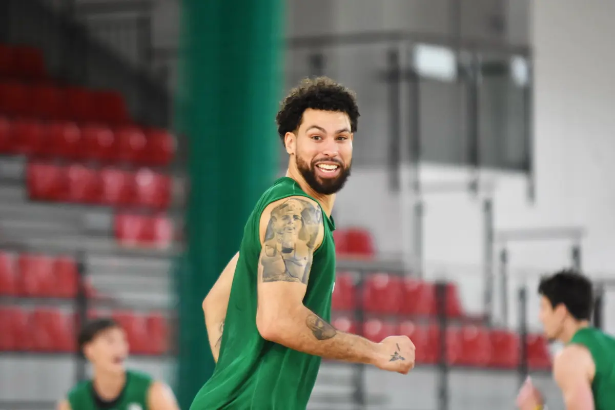 Sparing: Legia Warszawa 70-86 Dziki Warszawa
