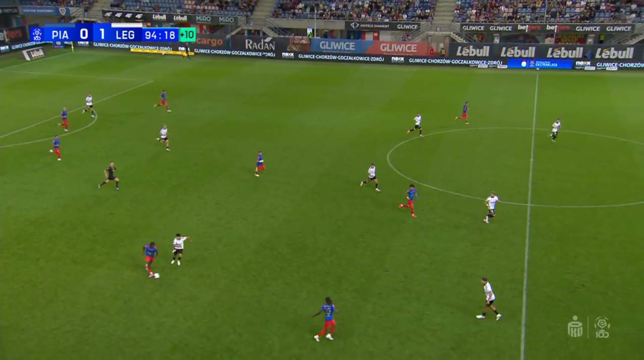 Piast Gliwice - Legia Warszawa screenshot