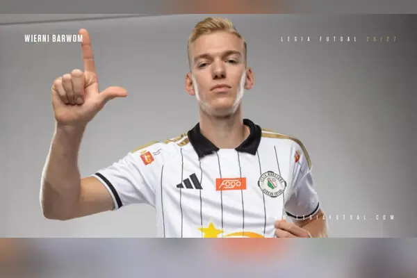 Miłosz Nowakowski nowym zawodnikiem Legii