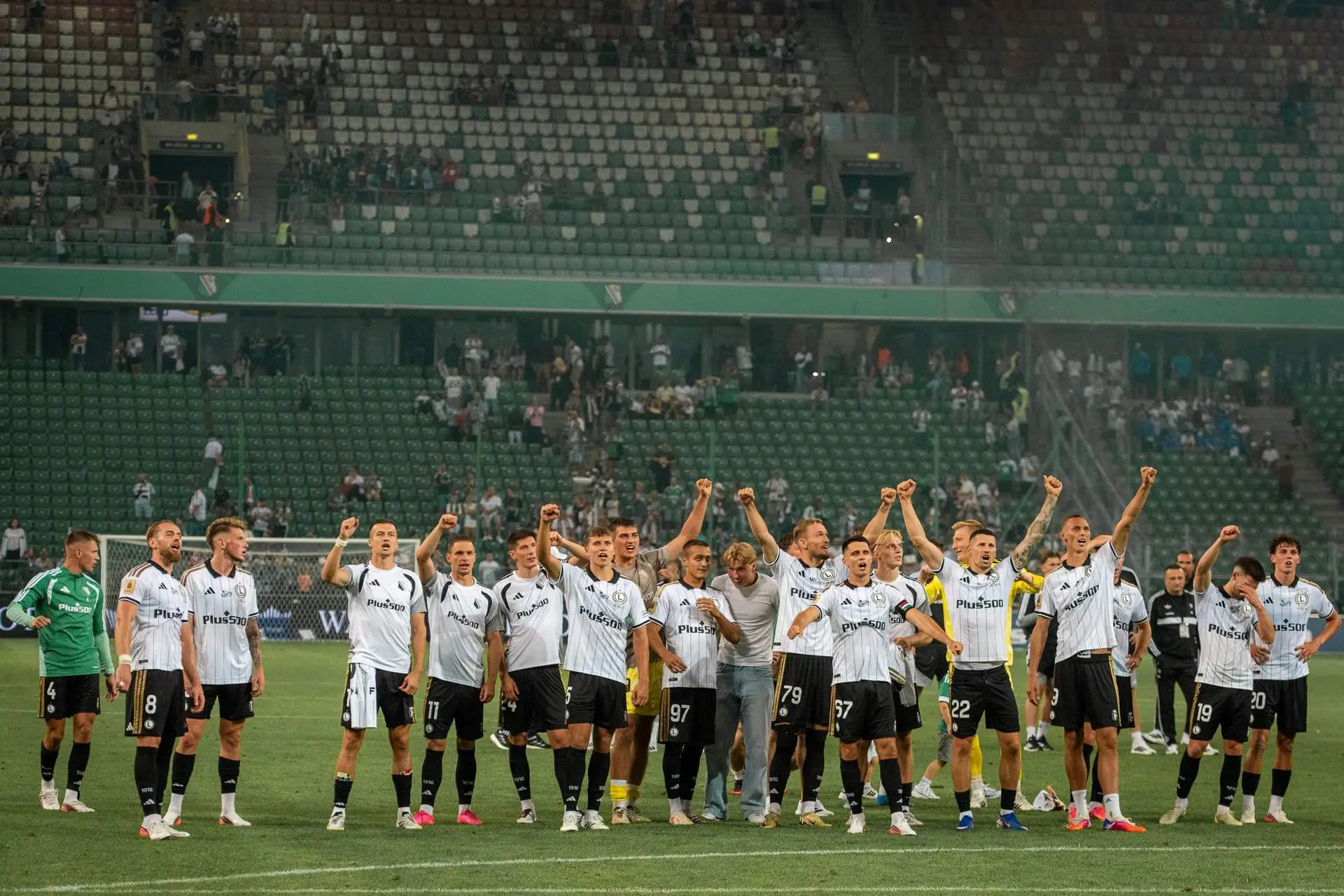 Legia - Radomiak: Oceńcie legionistów, wybierzcie najlepszego piłkarza meczu
