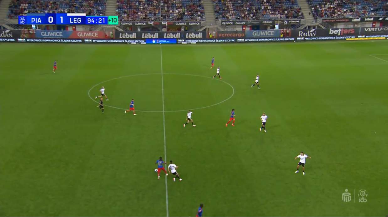 Piast Gliwice - Legia Warszawa screenshot