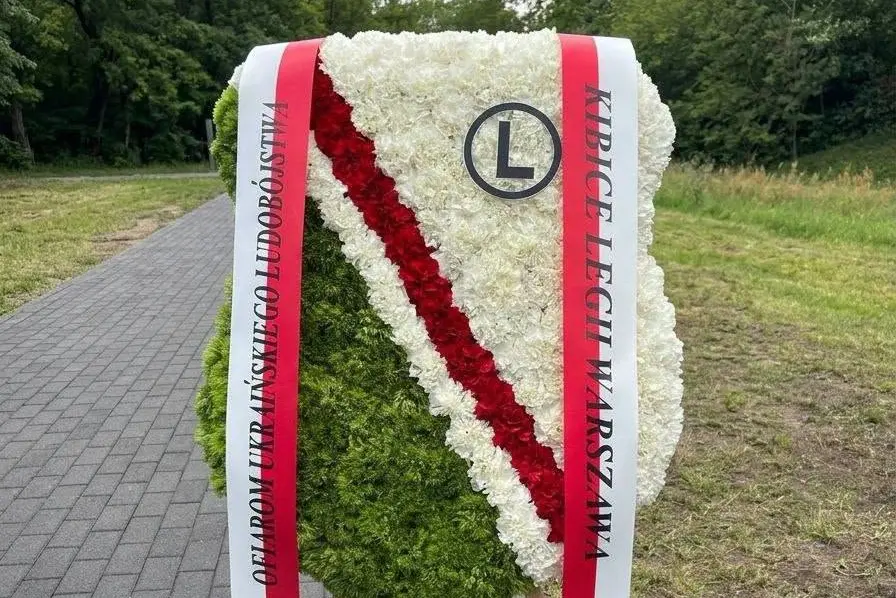 Kibice Legii w rocznicę Rzezi Wołyńskiej