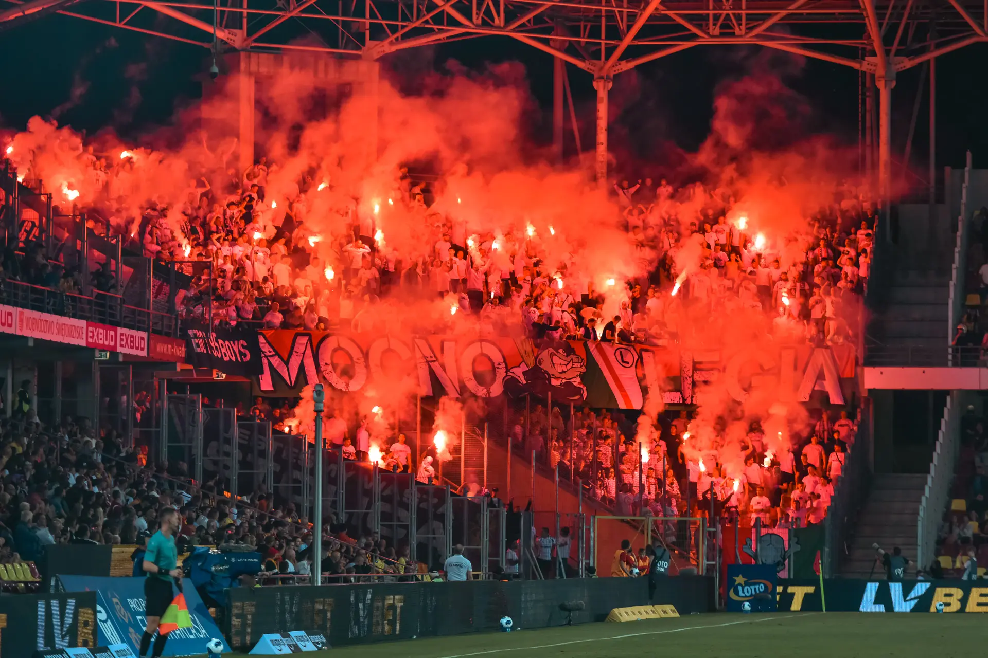 Racowisko w Kielcach [VIDEO]