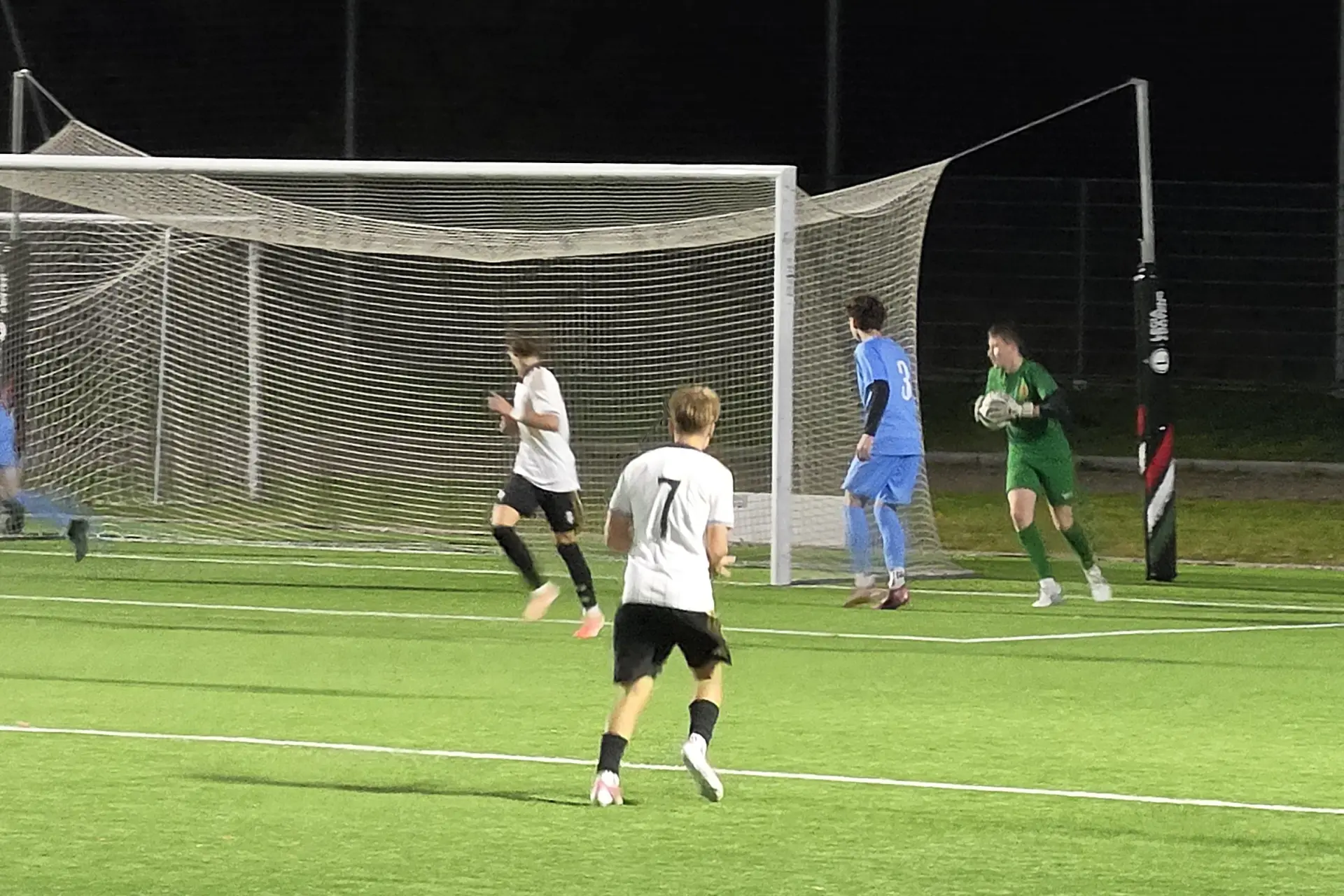 CLJ U15: Legia 4-1 Escola Varsovia