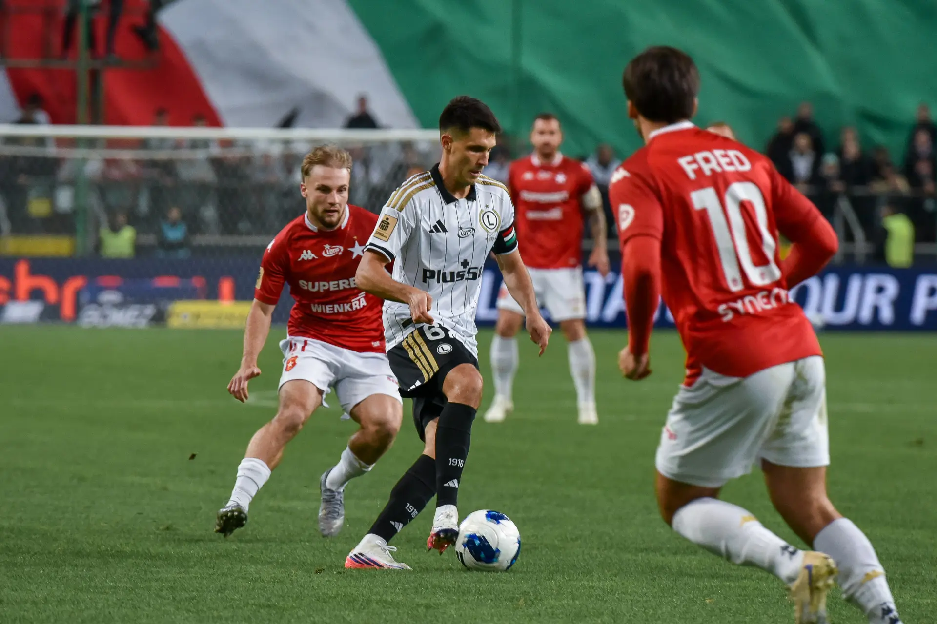 L!VE: Legia 1-0 Wisła K. (1. połowa)